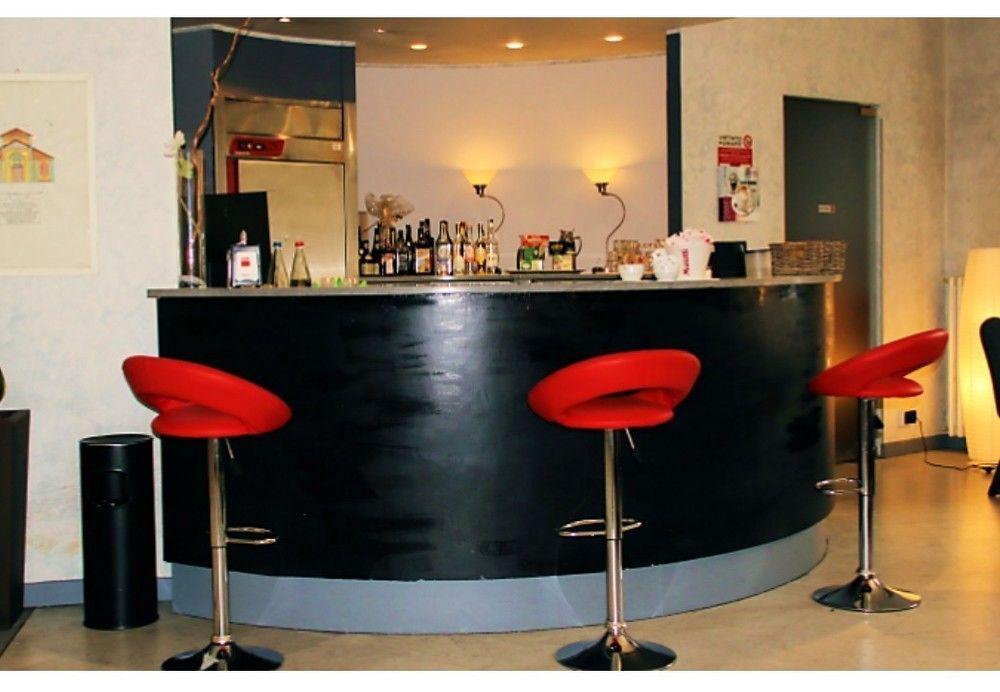 Hotel Salera Asti Exteriör bild
